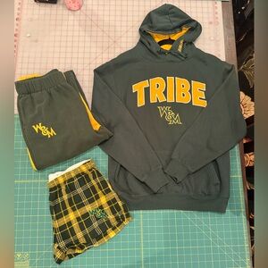 William and Mary Merch Bundle